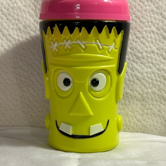 Halloween Monster Cups - Picture 6 of 7